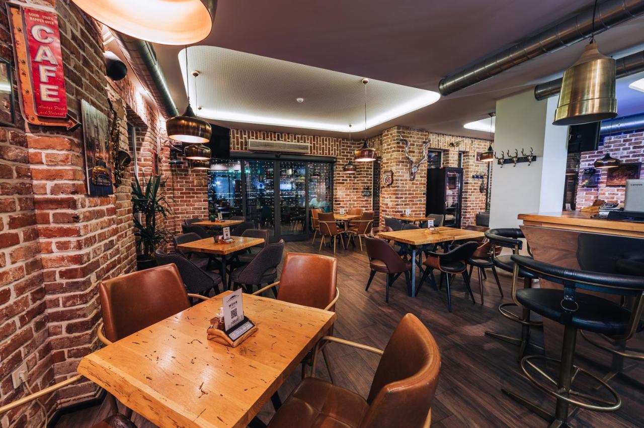 Urbanista Hotel & Bar Štip Eksteriør billede